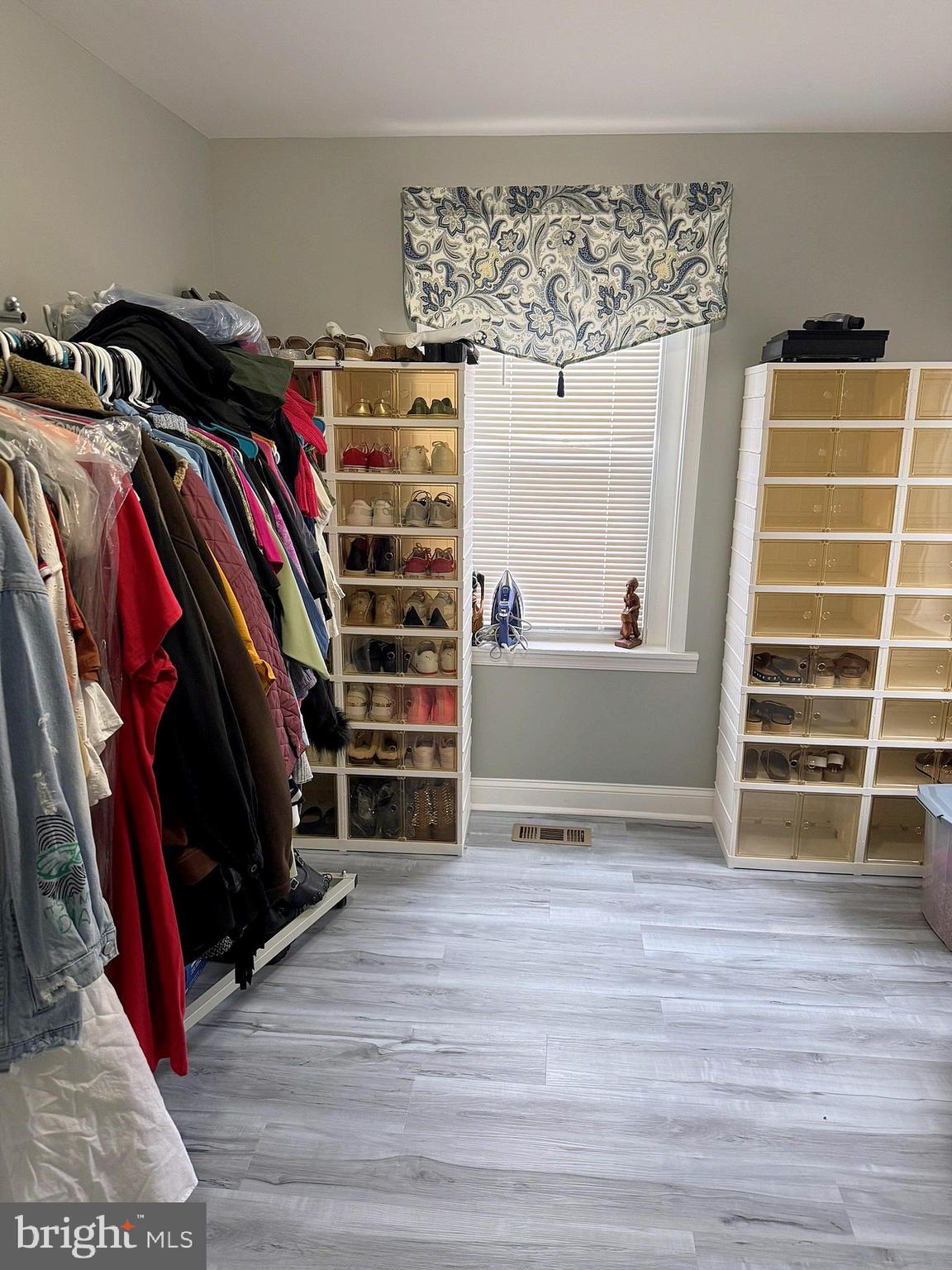 325 East 20th Street Chester, PA 19013 - Photo 27 of 40