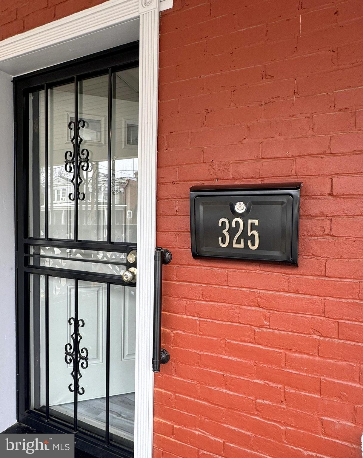 325 East 20th Street Chester, PA 19013 - Photo 40 of 40