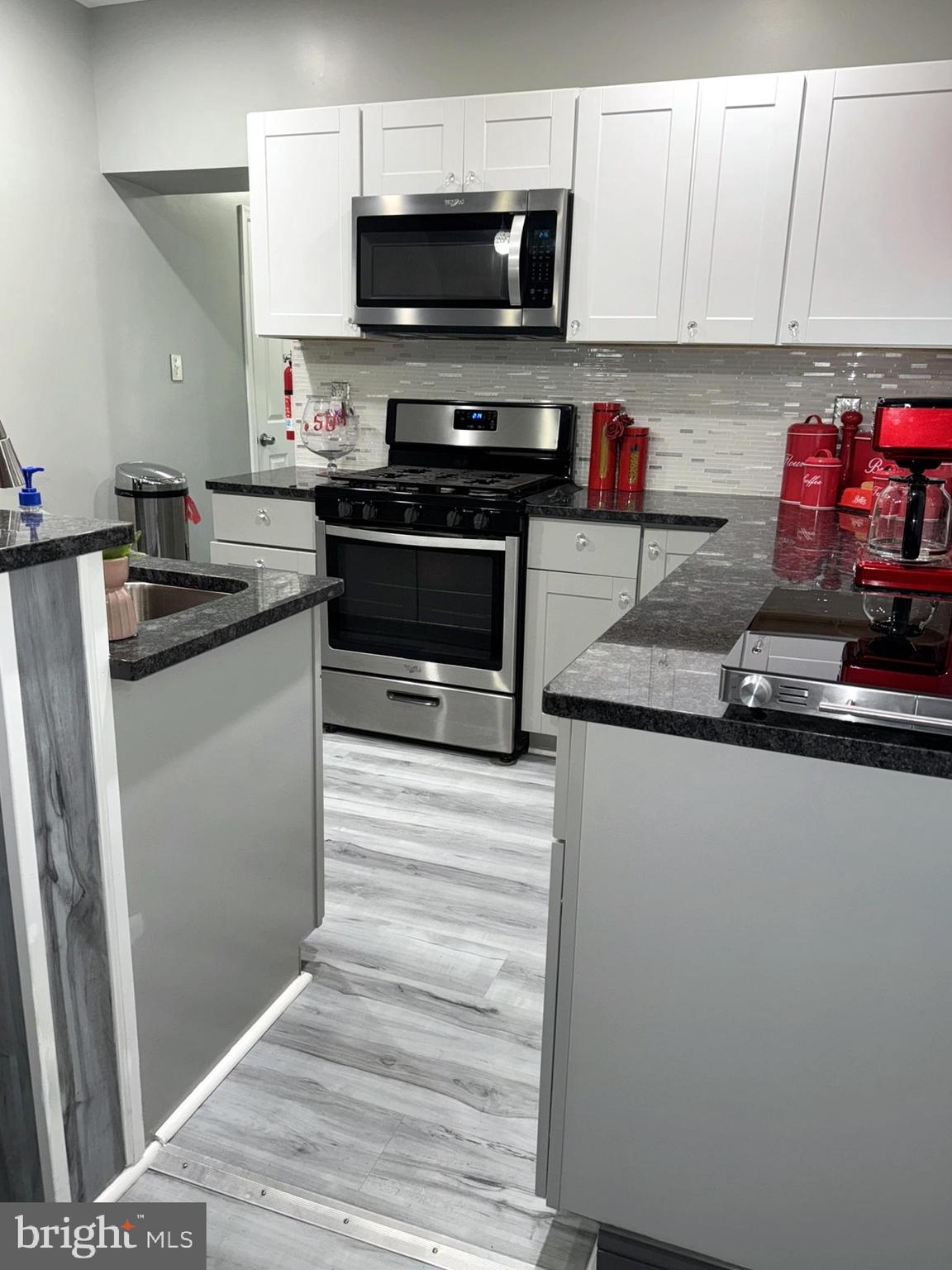 325 East 20th Street Chester, PA 19013 - Photo 9 of 40