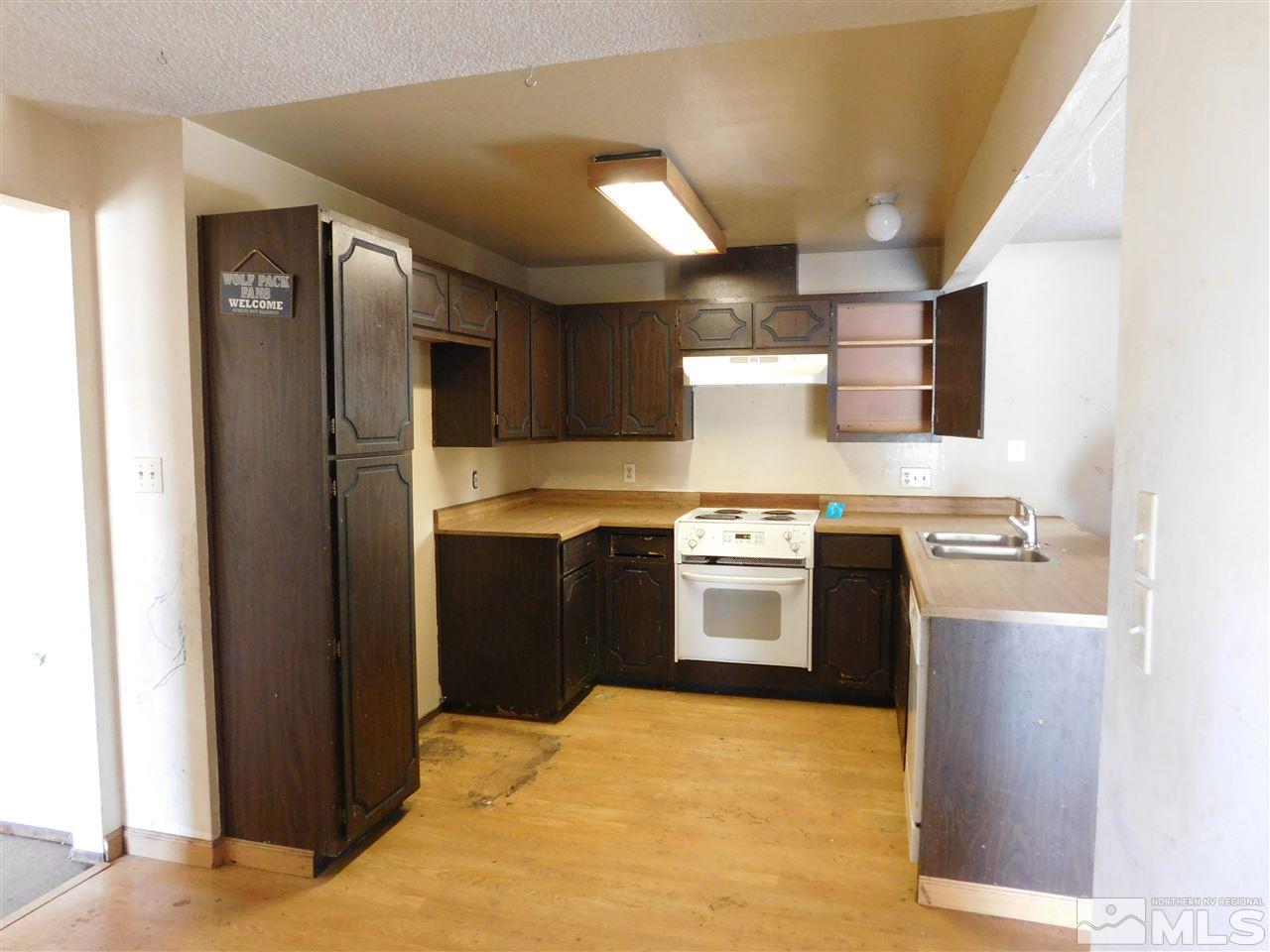 4351 Rio Poco Road Reno, NV 89502 - Photo 3 of 8 Photo 3