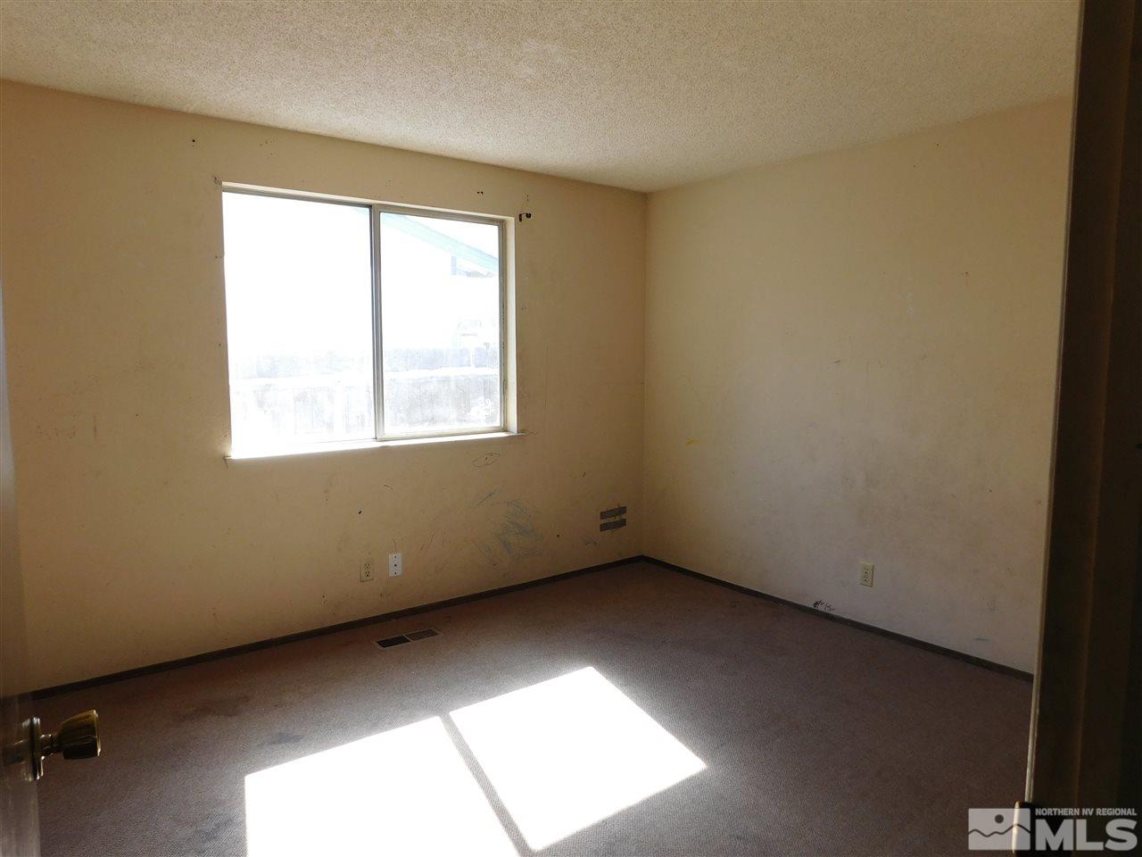 4351 Rio Poco Road Reno, NV 89502 - Photo 5 of 8 Photo 5