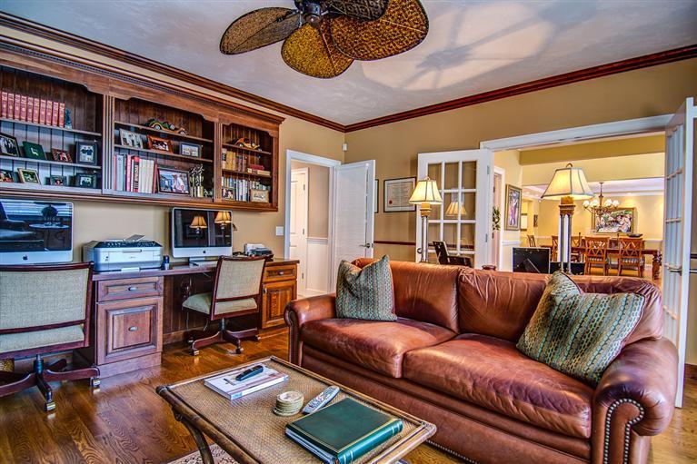 3 Harbor Ridge Road Mashpee, MA 02649 - Photo 18 of 34 a work room with furniture