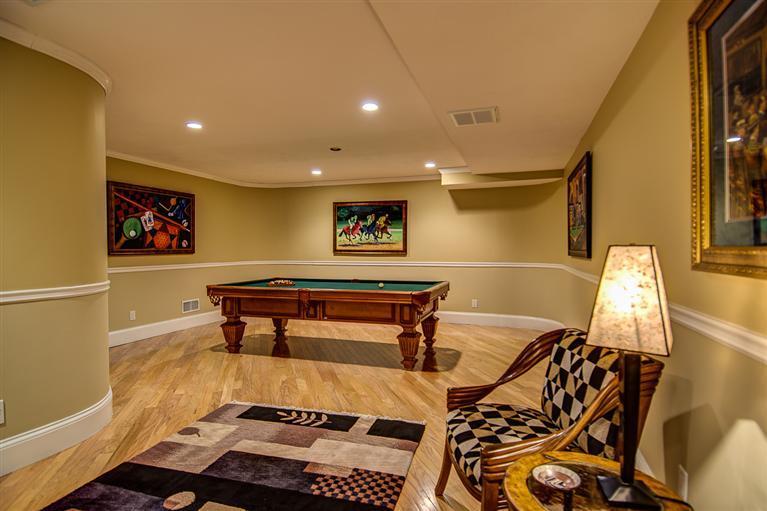 3 Harbor Ridge Road Mashpee, MA 02649 - Photo 27 of 34 a living room with furniture