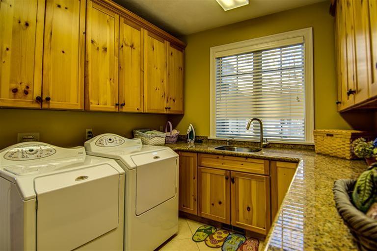 3 Harbor Ridge Road Mashpee, MA 02649 - Photo 32 of 34 a utility room with dryer and washer