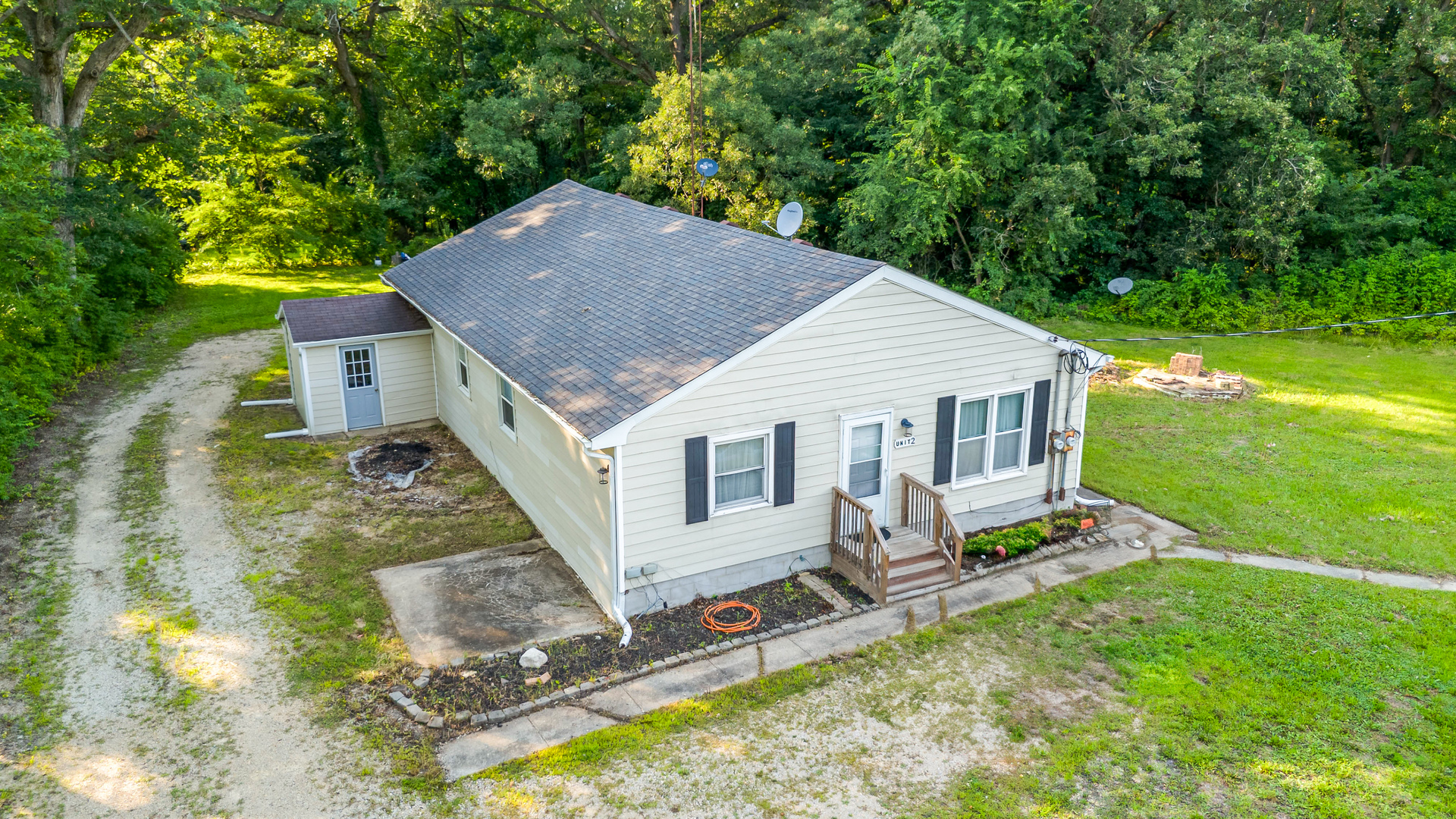 2563 North 3653rd Road Sheridan, IL 60551 - Photo 1 of 16 Gallery Image 1