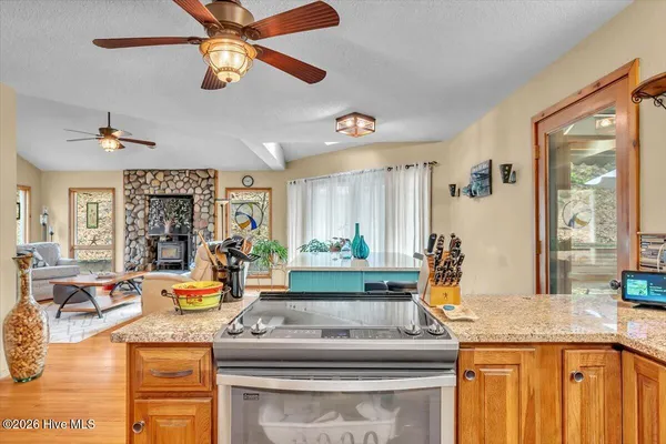 $799,957 | 5505 Fredeen Court, Emerald Isle, NC 28594