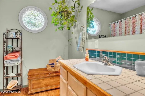 $799,957 | 5505 Fredeen Court, Emerald Isle, NC 28594