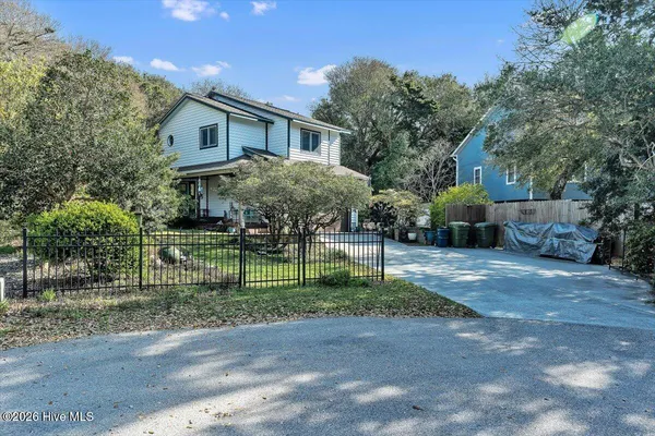 $799,957 | 5505 Fredeen Court, Emerald Isle, NC 28594