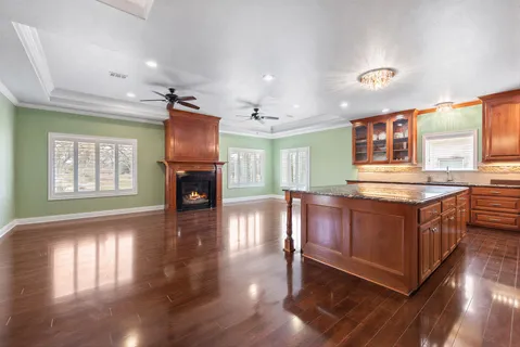 $575,000 | 56 Sammy Snead Drive, Hilltop Lakes, TX 77871