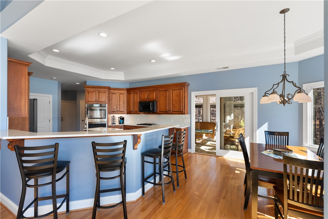 613 Lighthouse Court Seneca, SC 29672 - Photo 12 of 50