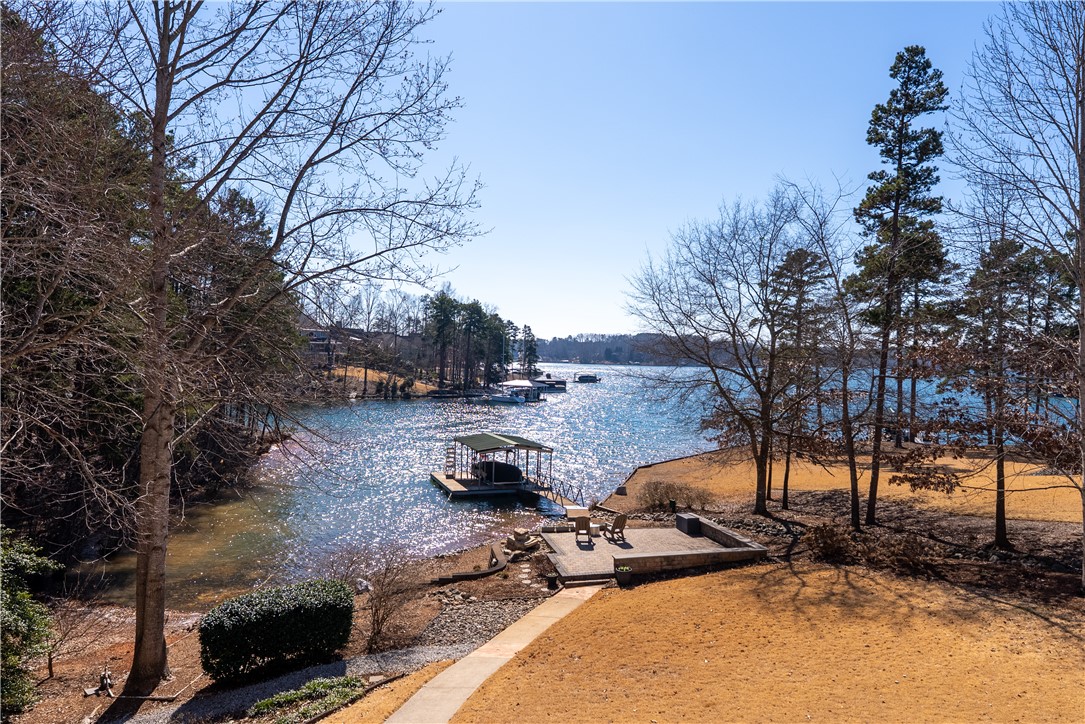 613 Lighthouse Court Seneca, SC 29672 - Photo 2 of 50