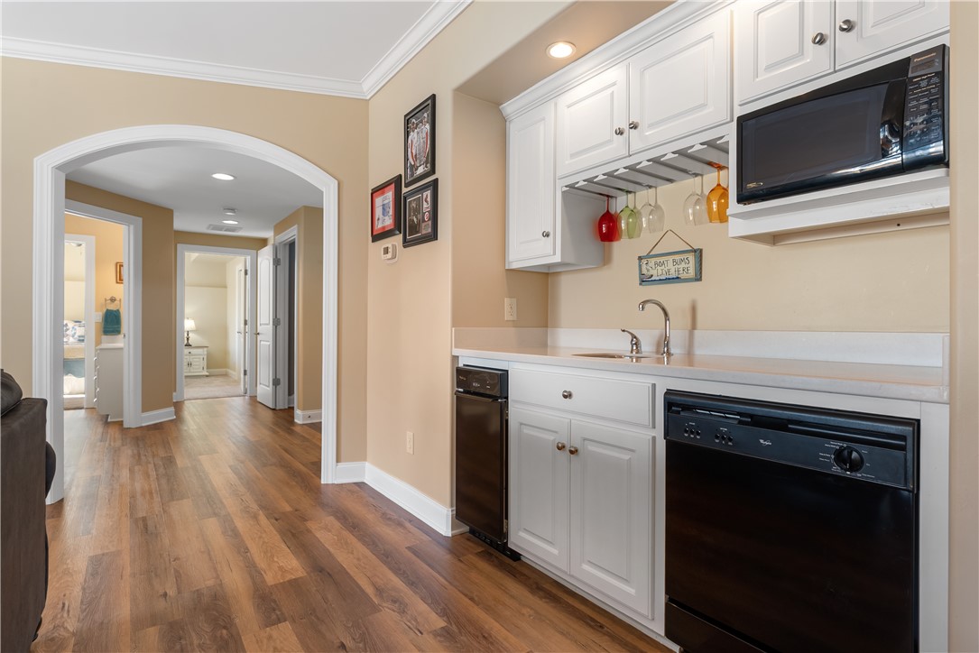 613 Lighthouse Court Seneca, SC 29672 - Photo 38 of 50