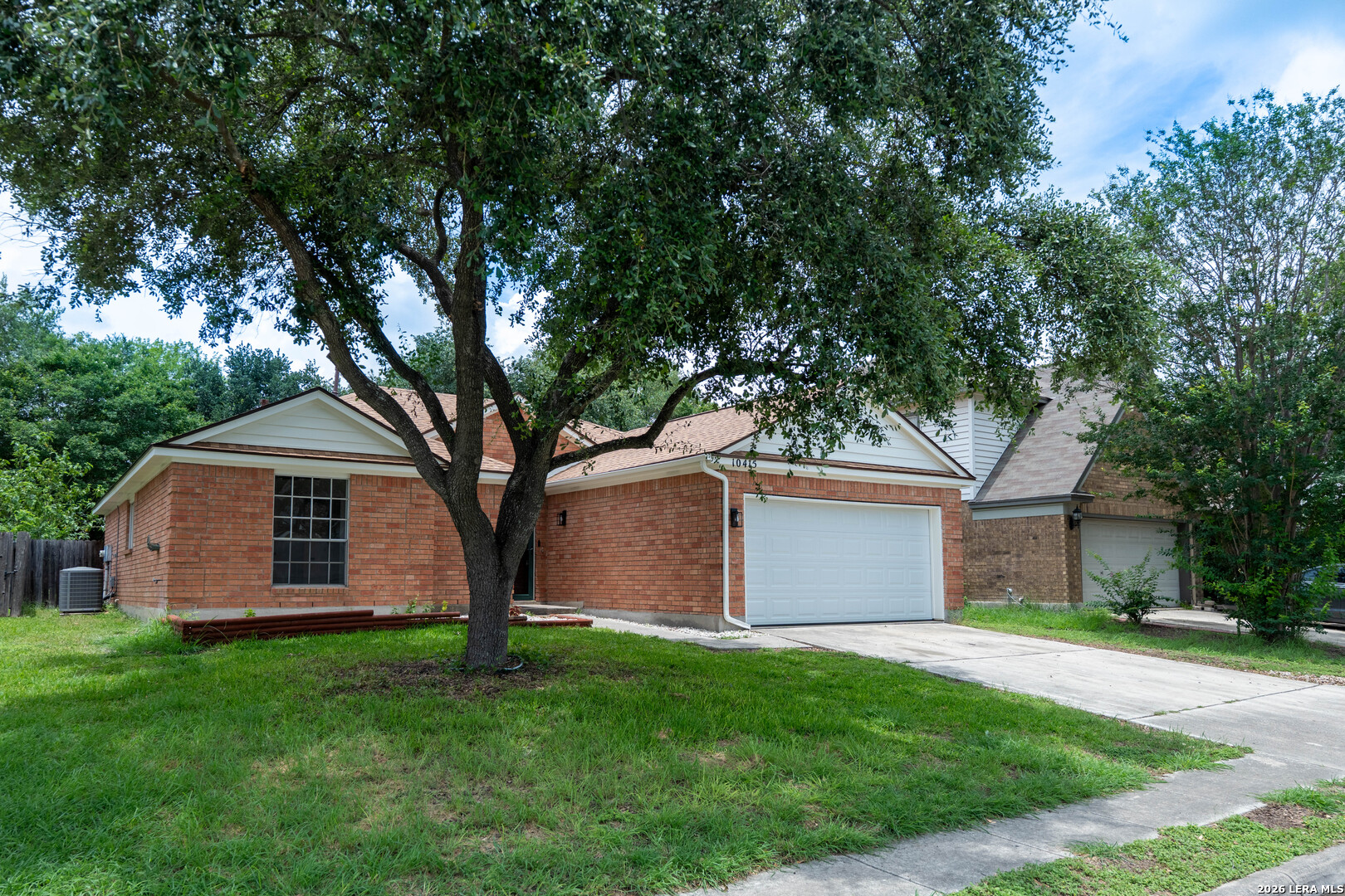 10415 Mustang Ridge Converse, TX 78109 - Photo 2 of 23