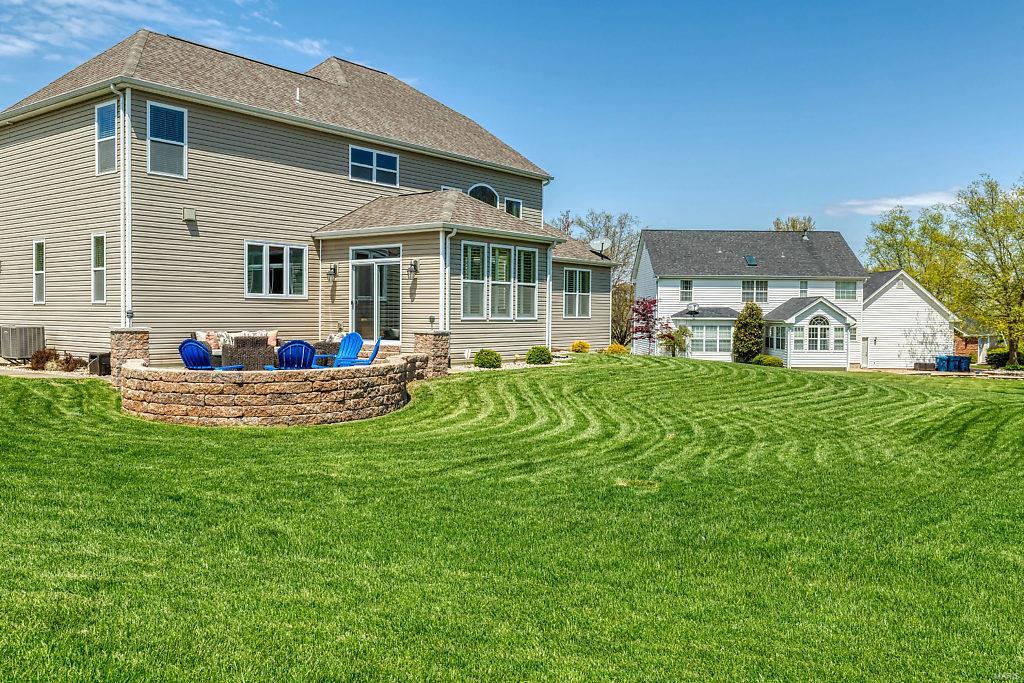 528 Malinmor Drive Weldon Spring, MO 63304 - Photo 9 of 82 Gallery Image 9