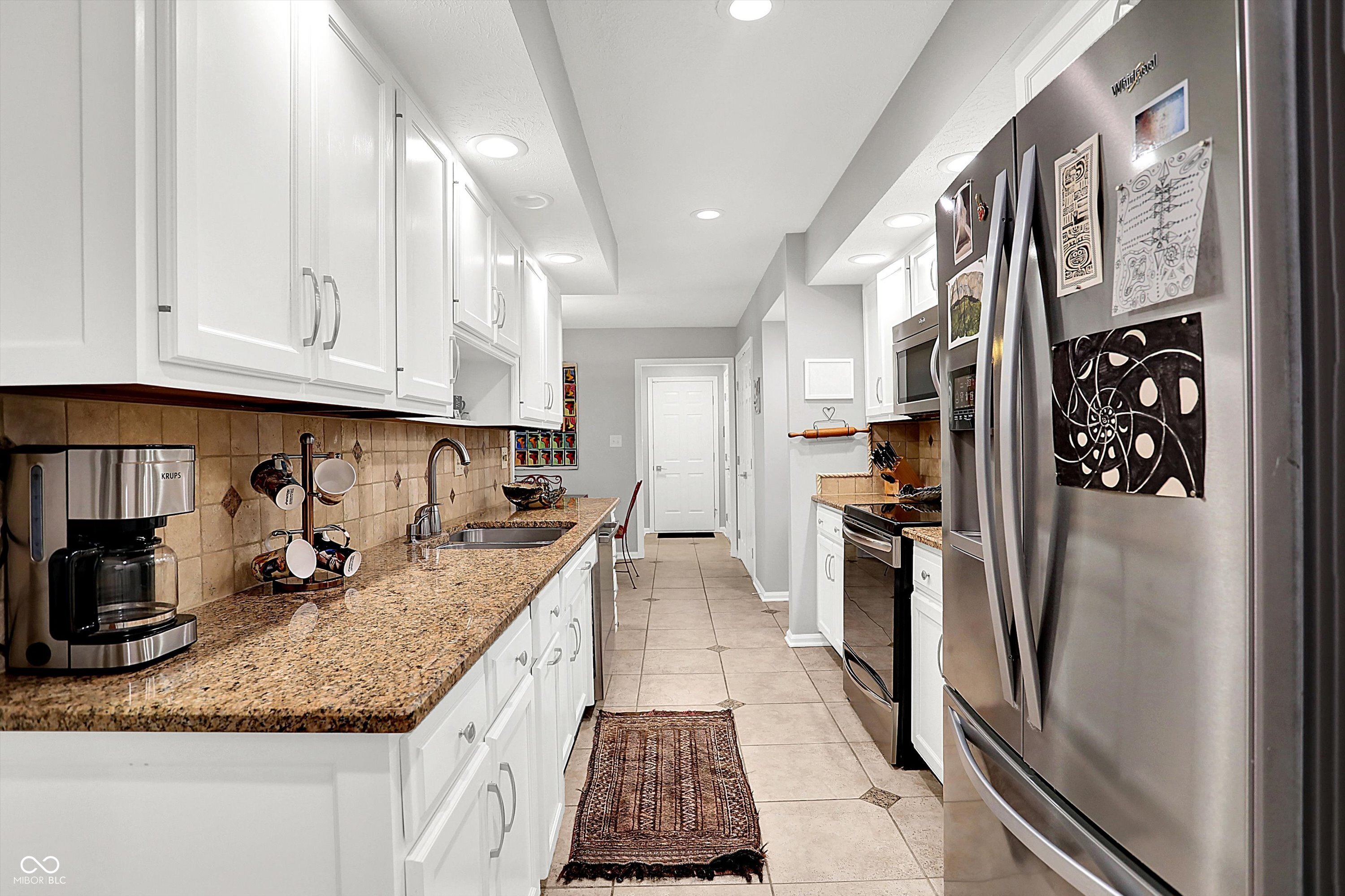 9308 Spring Forest Drive Indianapolis, IN 46260 - Photo 12 of 23