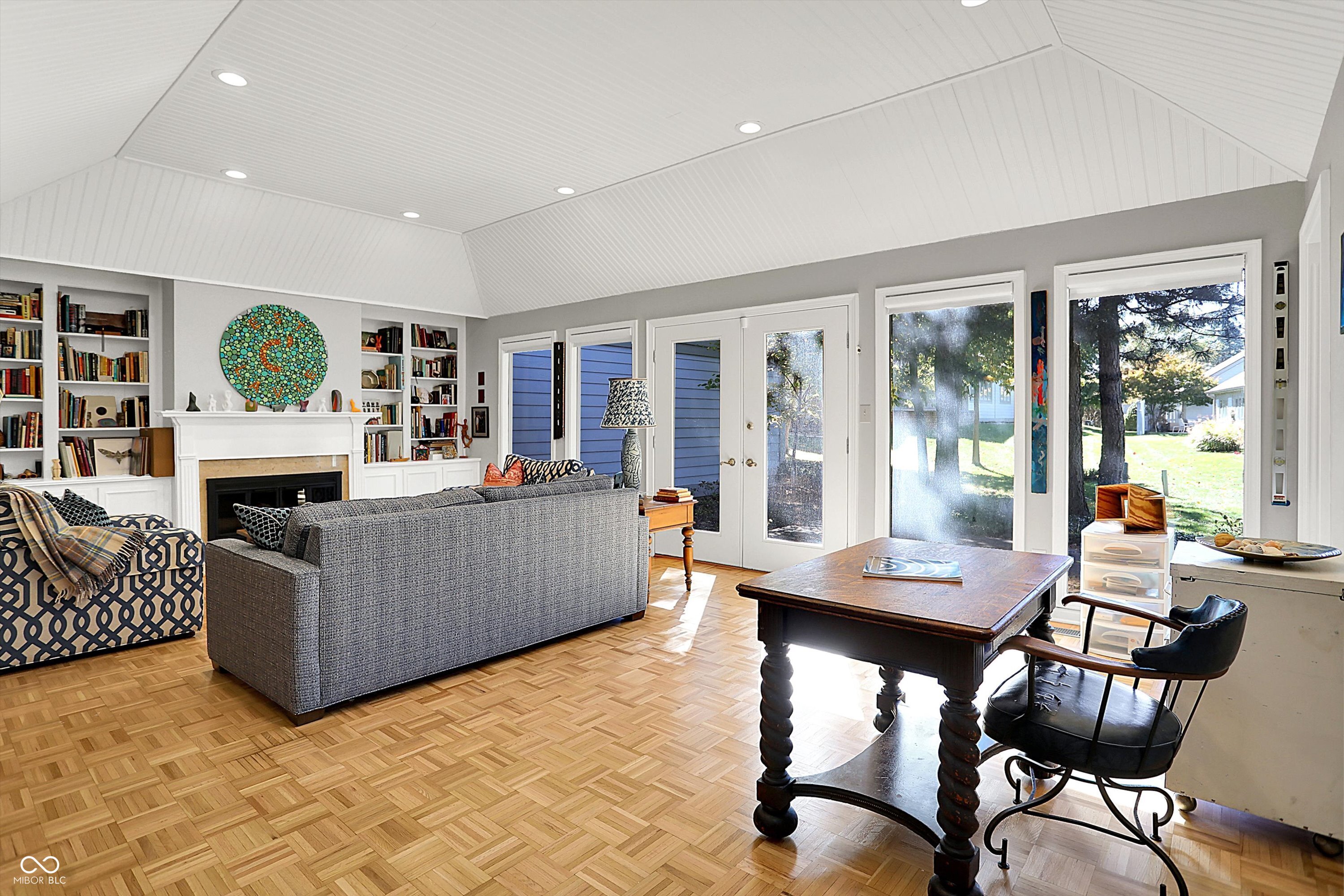 9308 Spring Forest Drive Indianapolis, IN 46260 - Photo 5 of 23