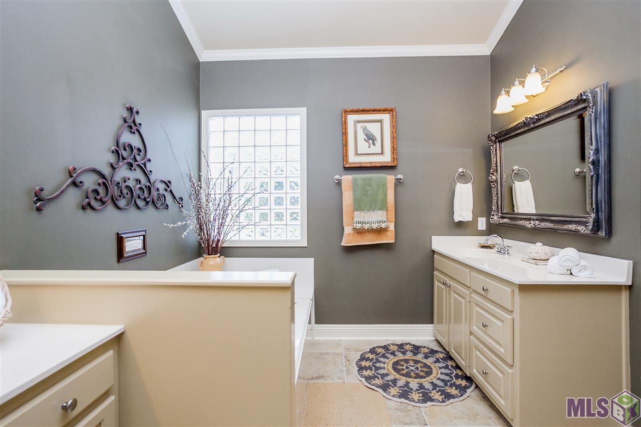 8510 Foxfield Drive Baton Rouge, LA 70809 - Photo 25 of 35 Gallery Image 25