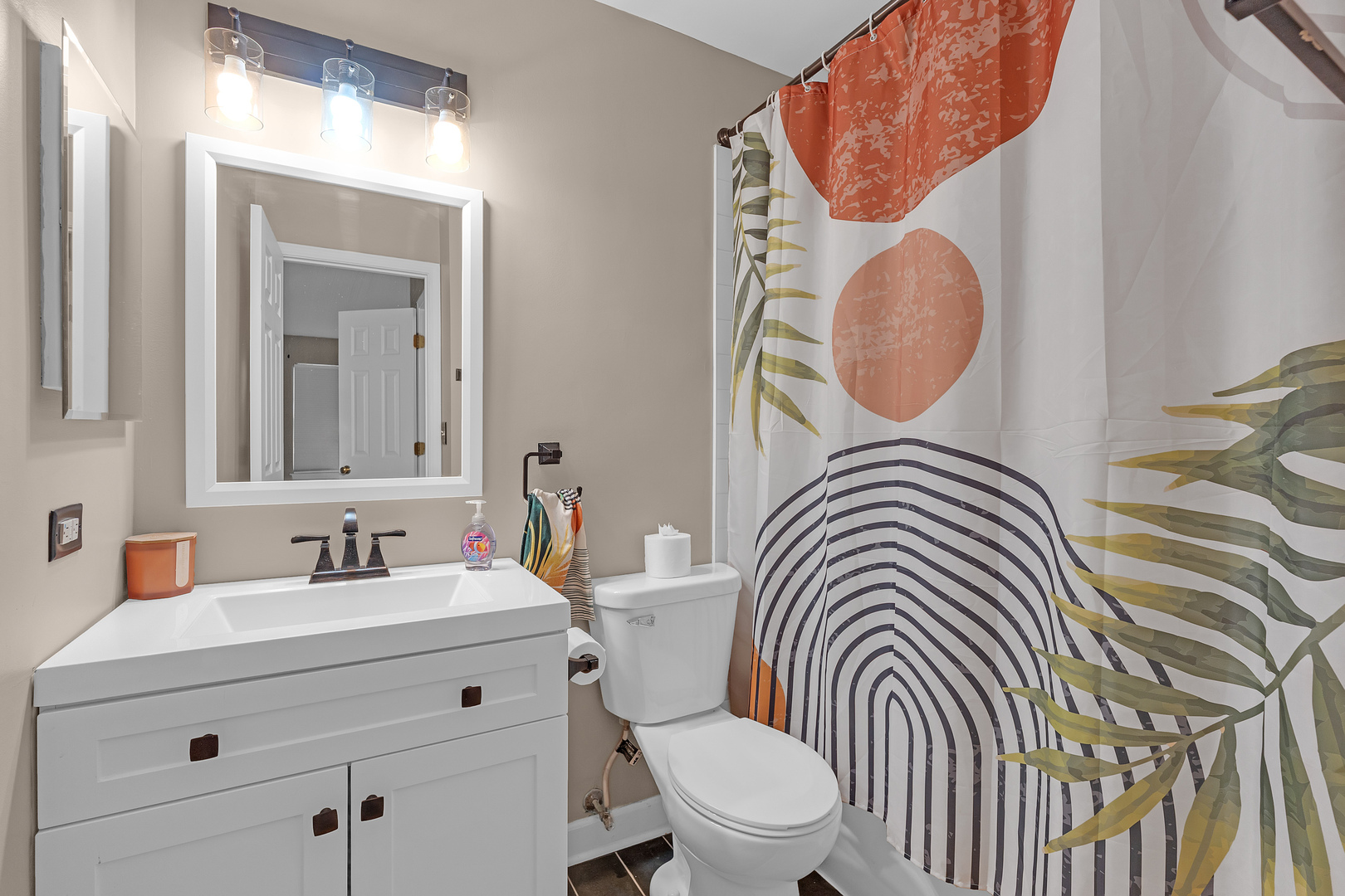 17867 Braewick Road Gurnee, IL 60031 - Photo 13 of 24 Gallery Image 13