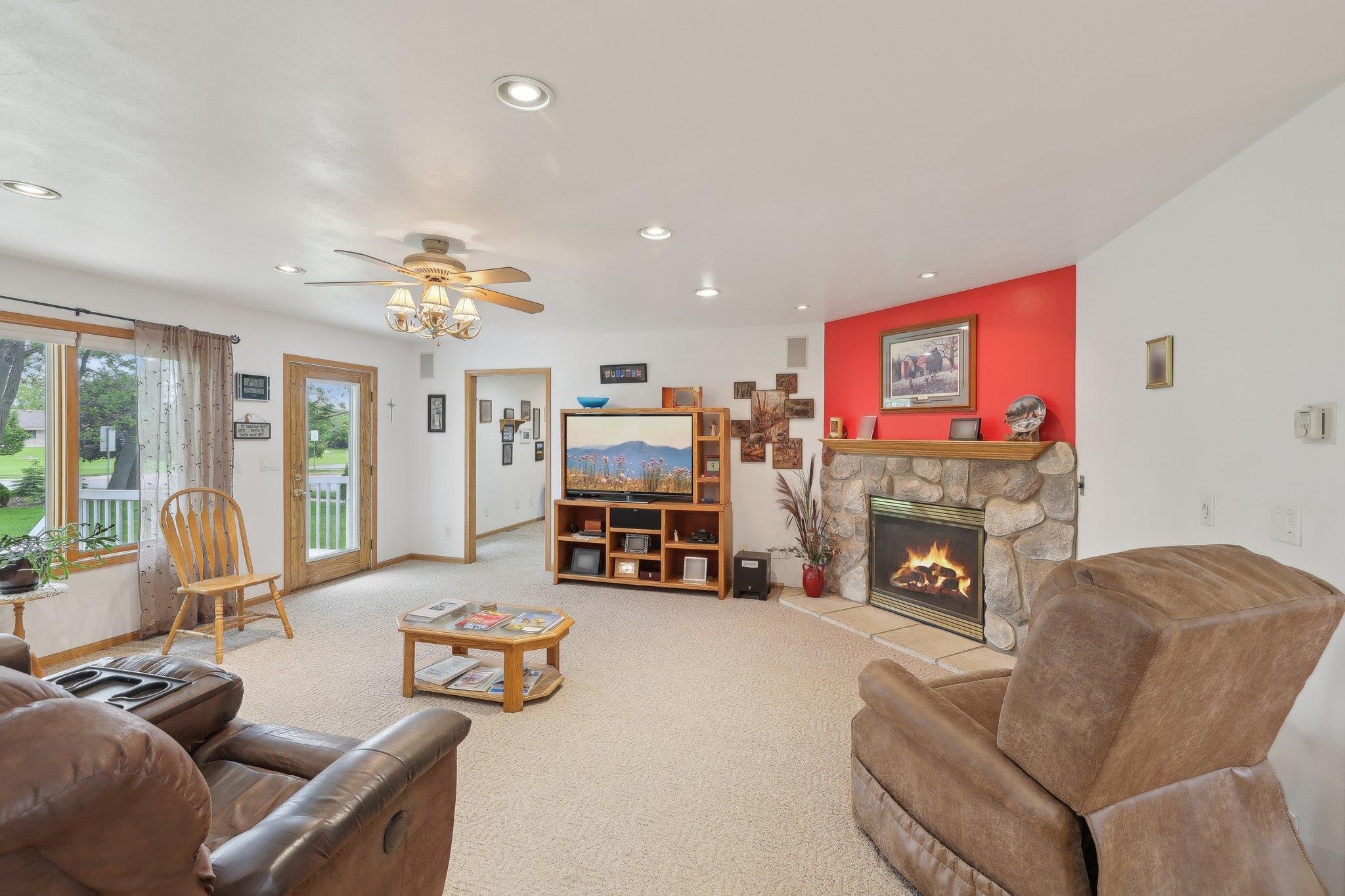 161 East Pine Street Lake Mills, WI 53551 - Photo 8 of 56