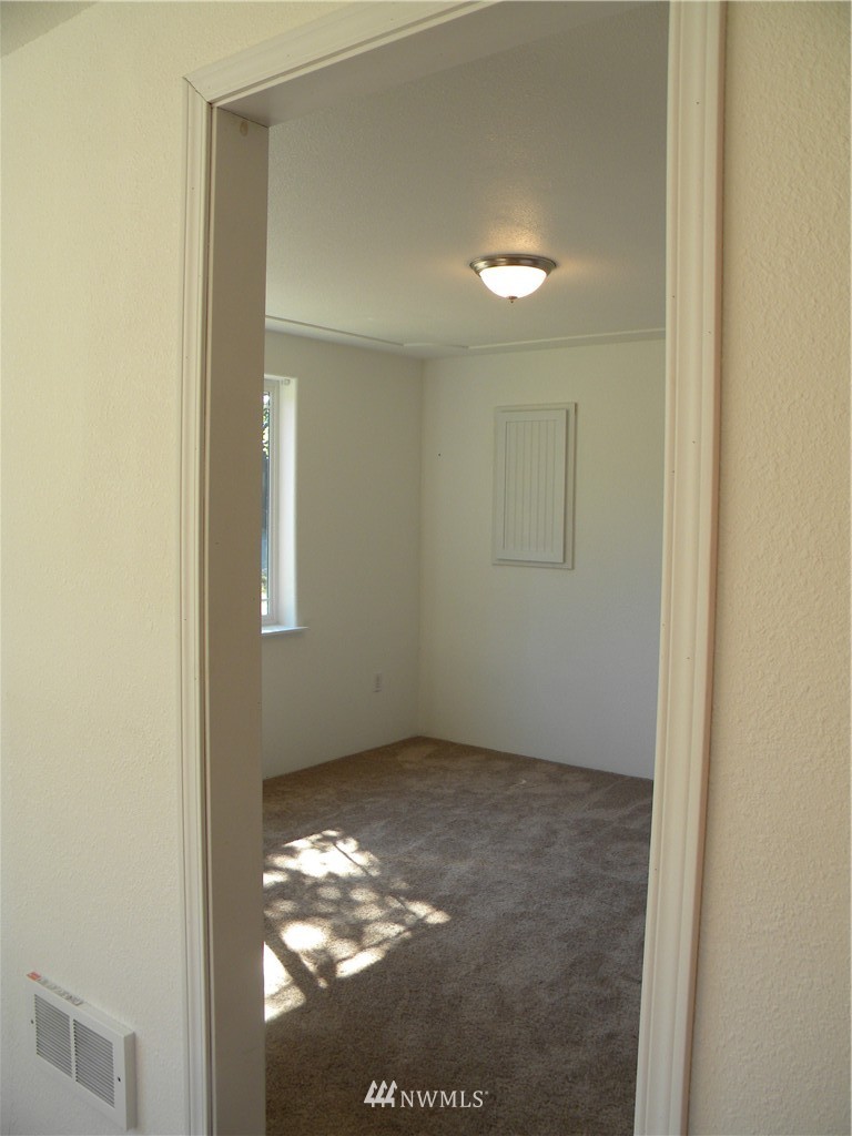 17 Lambert Road Elma, WA 98541 - Photo 19 of 20 Gallery Image 19