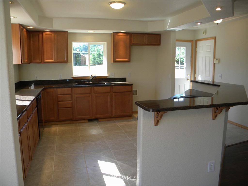 17 Lambert Road Elma, WA 98541 - Photo 6 of 20 Gallery Image 6