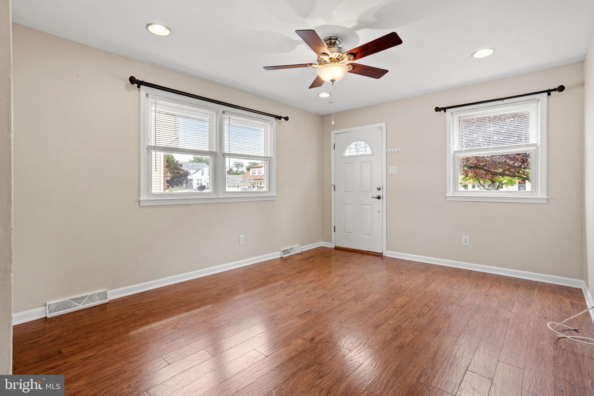207 Rancocas Avenue Riverside, NJ 08075 - Photo 5 of 29