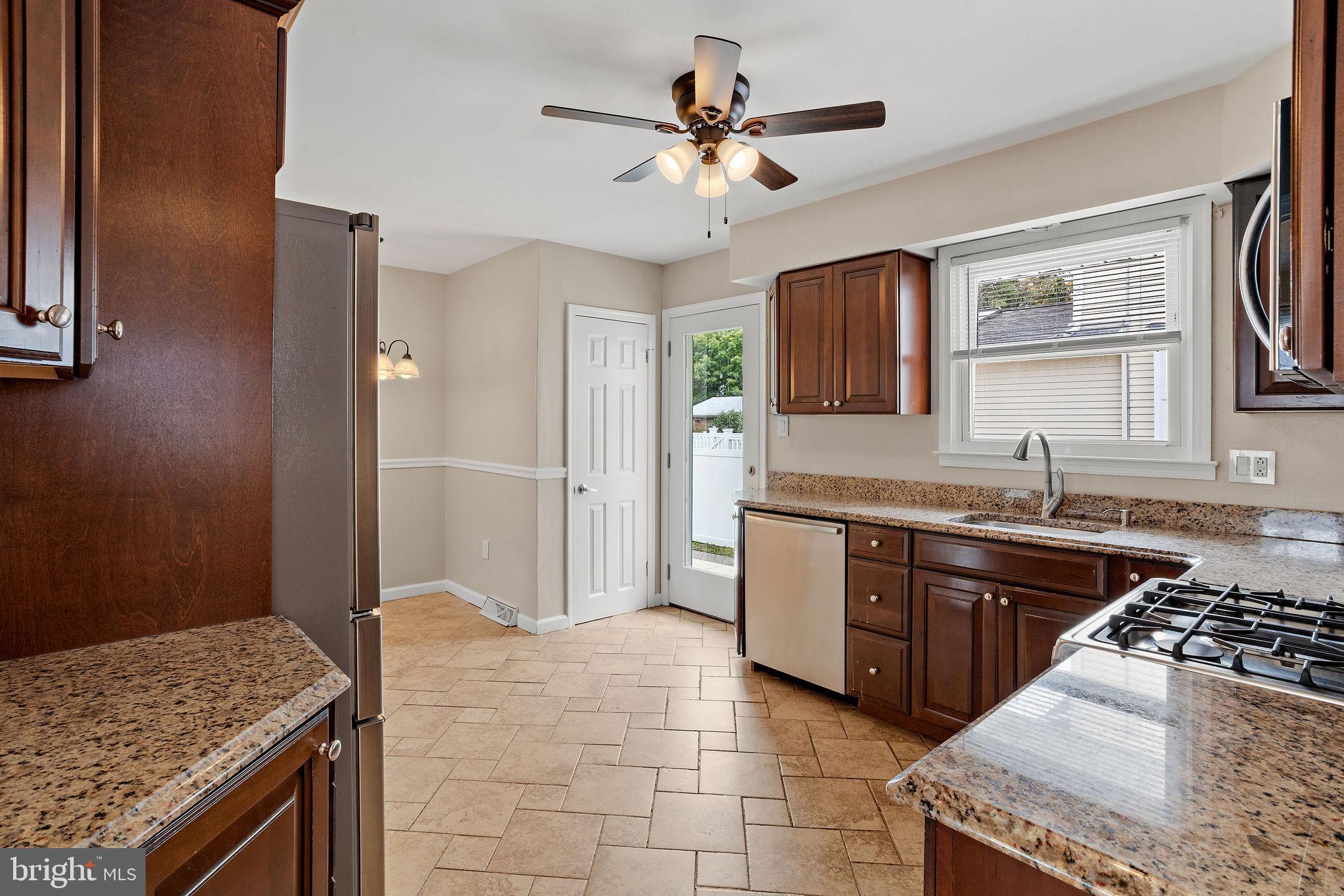 207 Rancocas Avenue Riverside, NJ 08075 - Photo 8 of 29