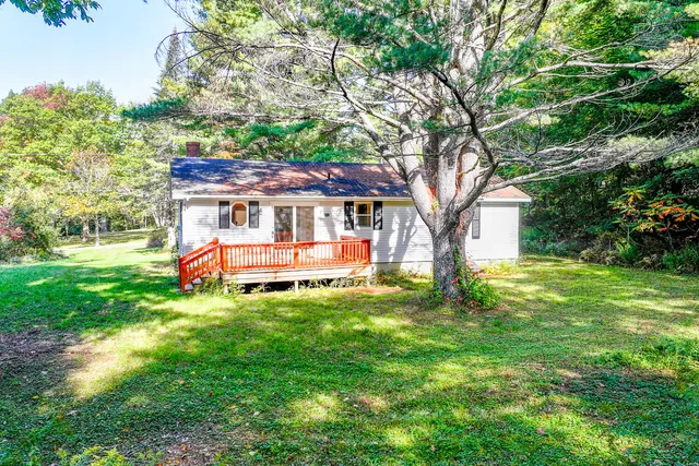 $349,000 | 40 Pineridge Drive, Warren, ME 04864