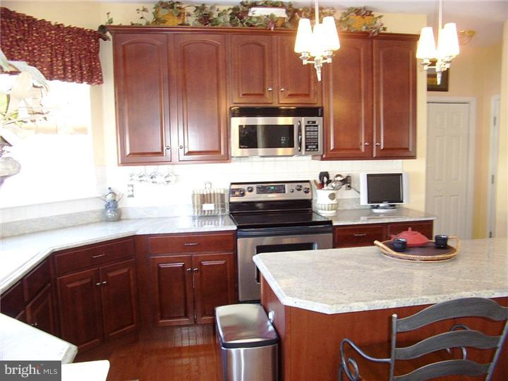 50 Savoy Road Newark, DE 19702 - Photo 7 of 19 Kitchen