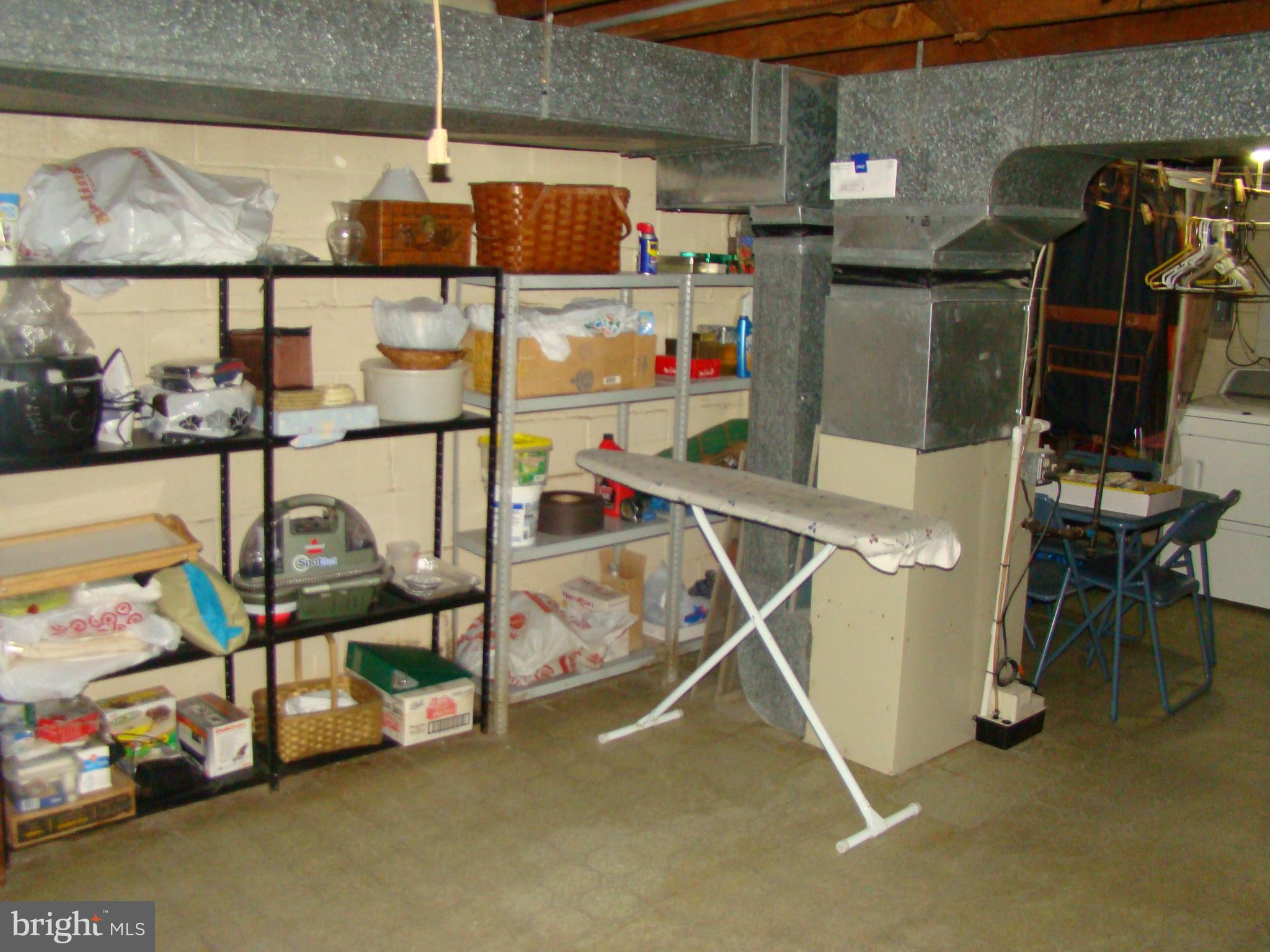 5509 Park Road Baltimore, MD 21225 - Photo 22 of 29 a view of a room with gym equipment