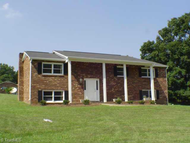 4696 Cooper Road Clemmons, NC 27012 - Photo 1 of 8 Exterior Front.