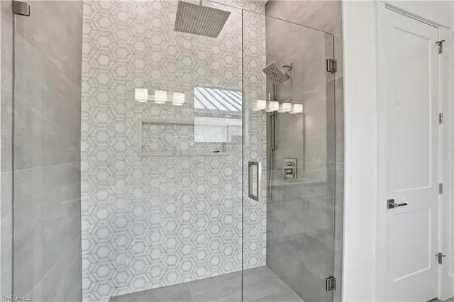 $1,485,000 | 2727 Van Buren Avenue, Naples, FL 34112