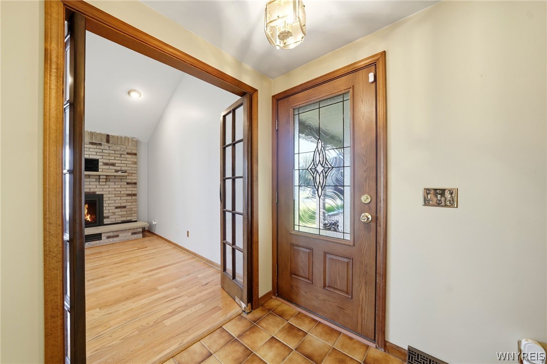 535 Seneca Creek Road West Seneca, NY 14224 - Photo 19 of 49