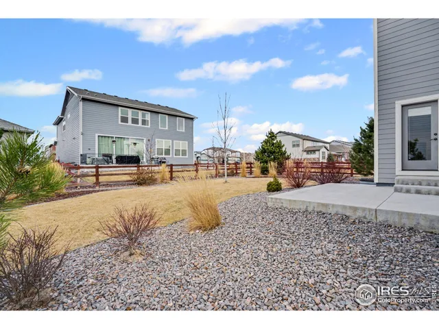 a house view with a outdoor space