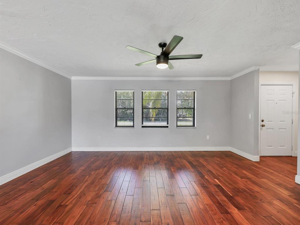 3927 Desoto Road Sarasota, FL 34243 - Photo 15 of 67