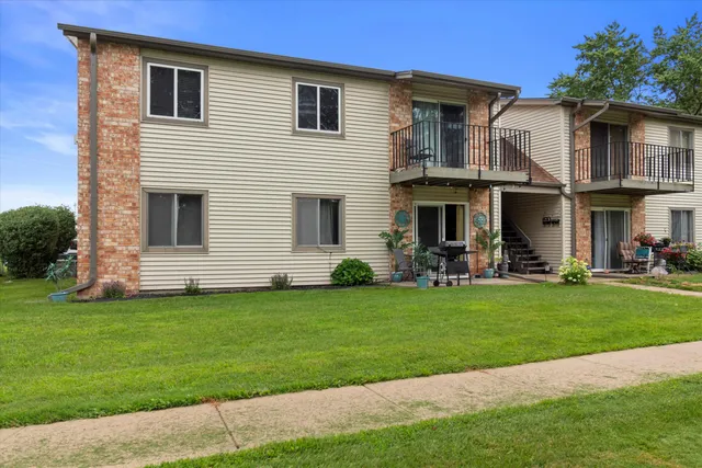 $174,000 | N115W17131 Armada Drive, Germantown, WI 53022