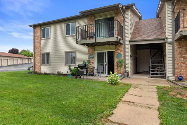 $174,000 | N115W17131 Armada Drive, Germantown, WI 53022