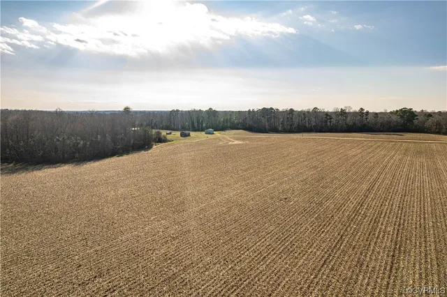 $1,499,000 | 501 Racefield Drive, Toano, VA 23168