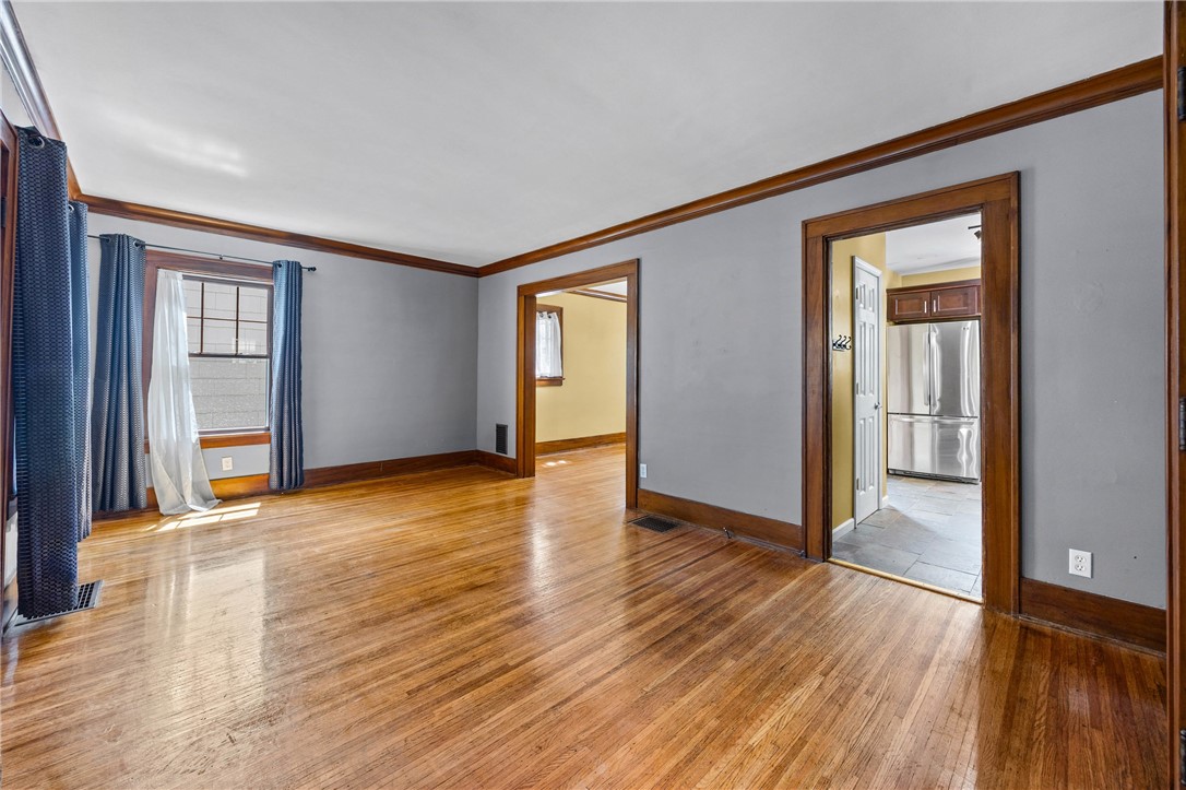 24 Martinot Avenue Rochester, NY 14609 - Photo 11 of 50