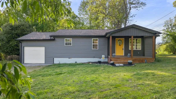 $269,900 | 2500 Southeast Woodland Drive, Cleveland, TN 37323