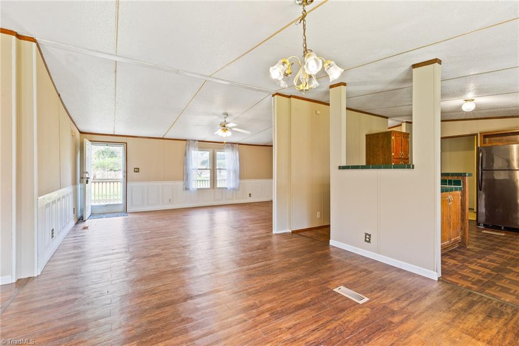 1279 Thayer Road Trinity, NC 27370 - Photo 14 of 37