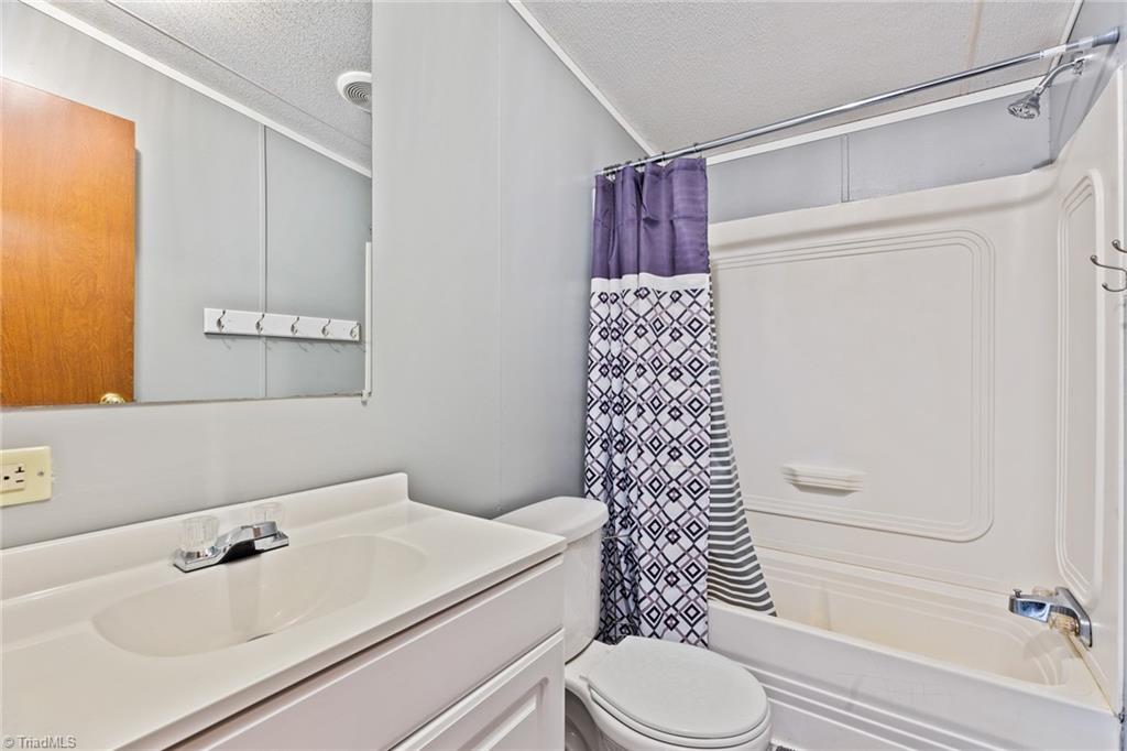 1279 Thayer Road Trinity, NC 27370 - Photo 21 of 37