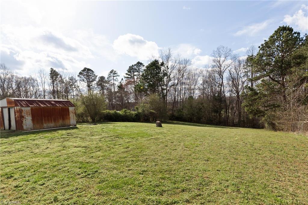 1279 Thayer Road Trinity, NC 27370 - Photo 34 of 37