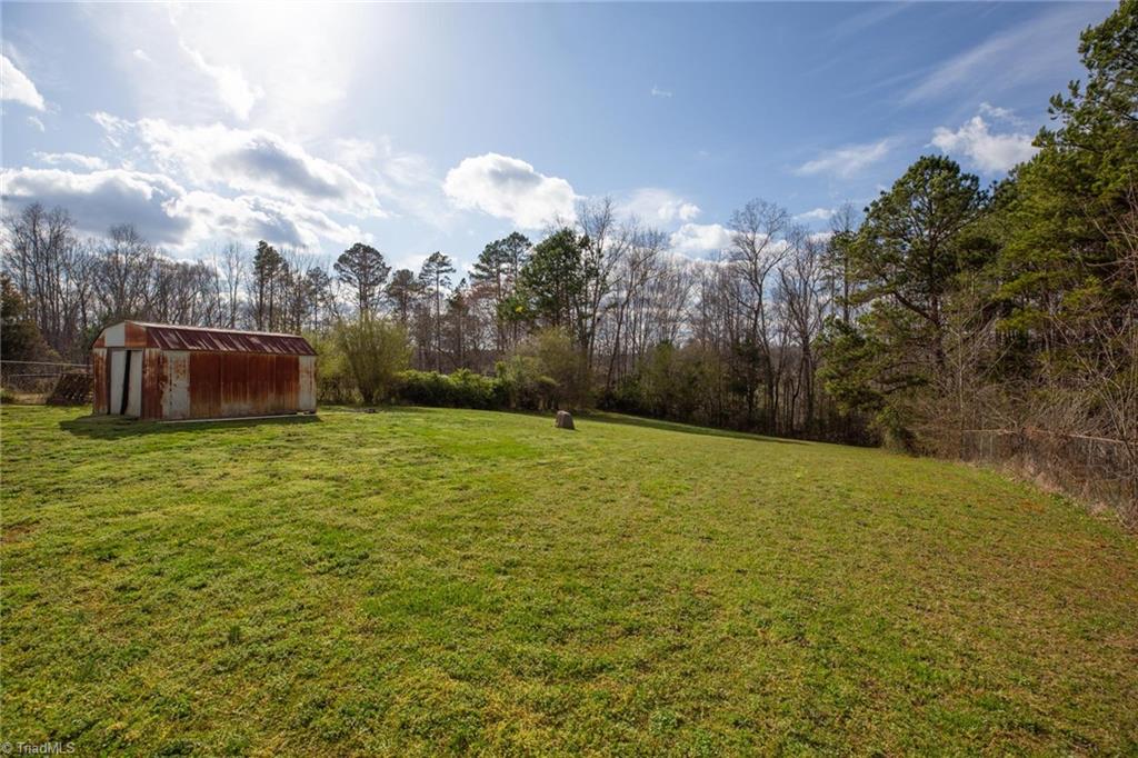 1279 Thayer Road Trinity, NC 27370 - Photo 35 of 37
