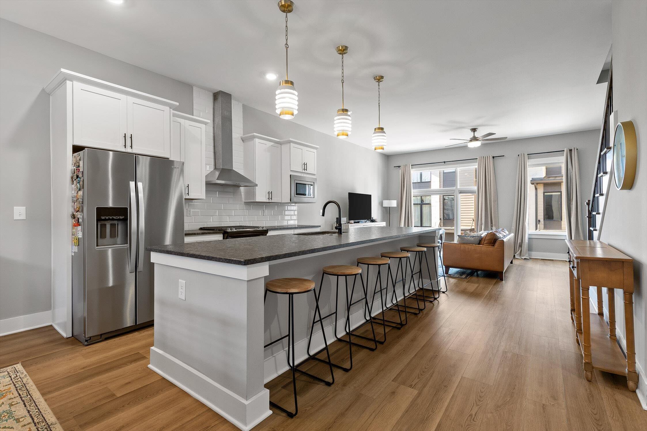 725 Burnside Place Chattanooga, TN 37408 - Photo 13 of 33 10-Burnside-9