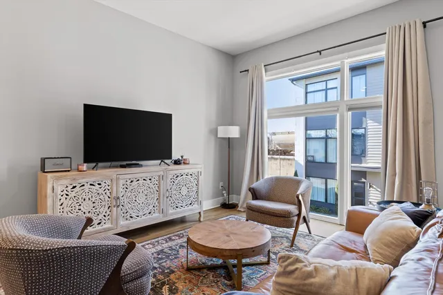 $475,000 | 725 Burnside Place, Chattanooga, TN 37408