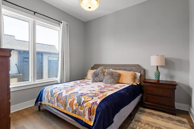 $475,000 | 725 Burnside Place, Chattanooga, TN 37408