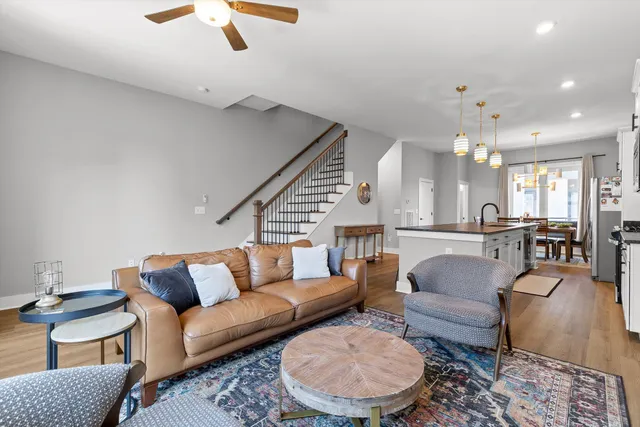 $475,000 | 725 Burnside Place, Chattanooga, TN 37408