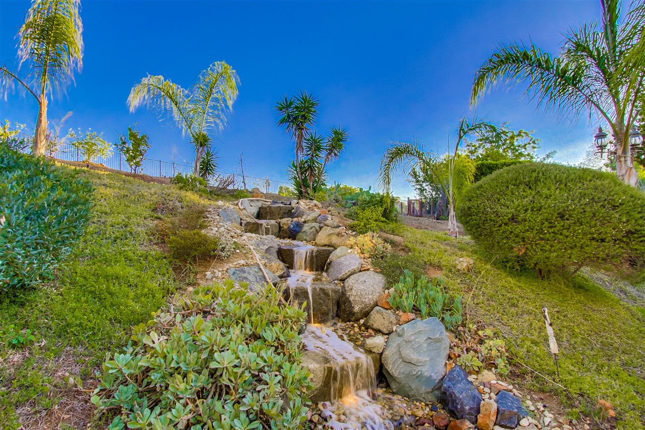 14331 Twisted Branch Road Poway, CA 92064 - Photo 19 of 25