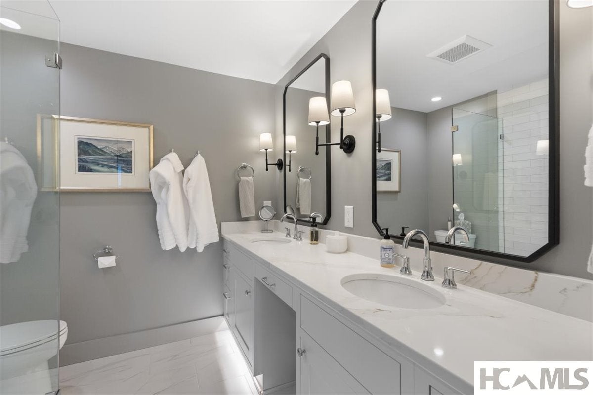 1341 Leonard Road, Unit 1 Highlands, NC 28741 - Photo 32 of 42 Gallery Image 32